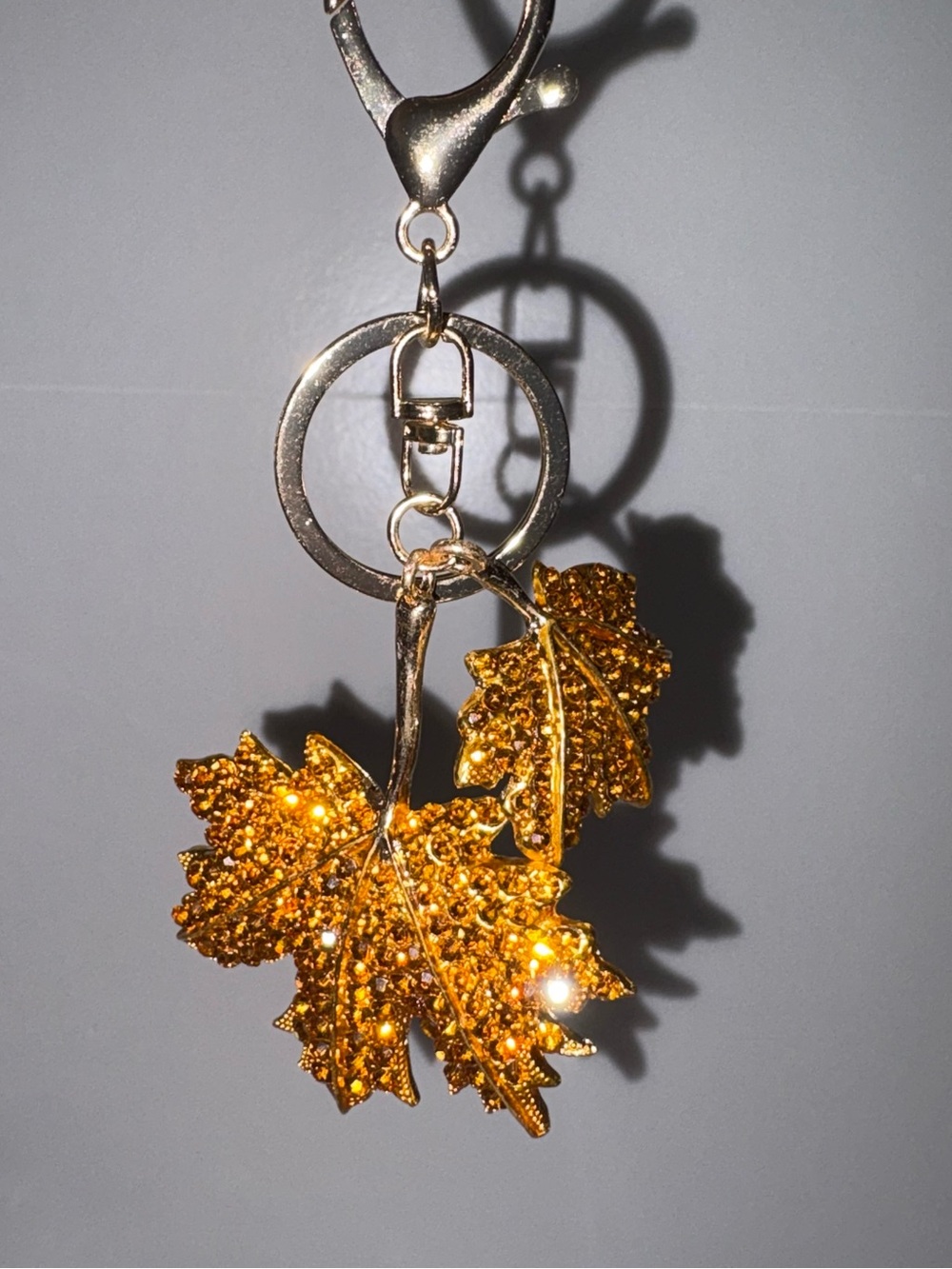 Golden Hour Maple Leaf Keychain - Sparkling Fall Accessory - Picture 2 of 7